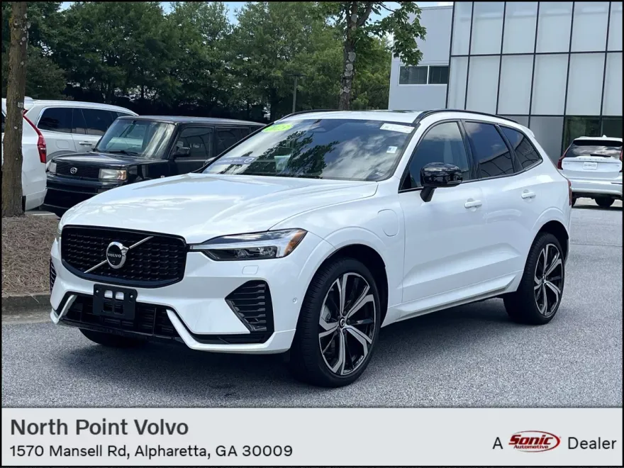 2025 Volvo XC60 Recharge Hybrid T8 photo 1