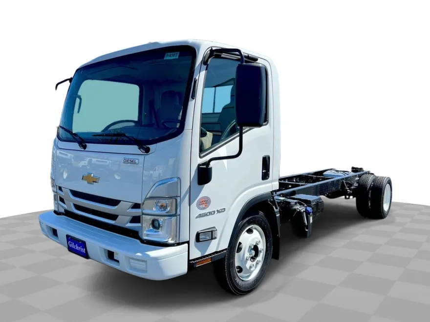 2024 Chevrolet Silverado 4500HD photo 1