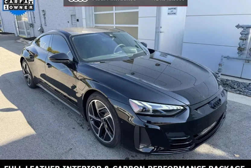 2023 Audi RS e-tron GT Base photo 1