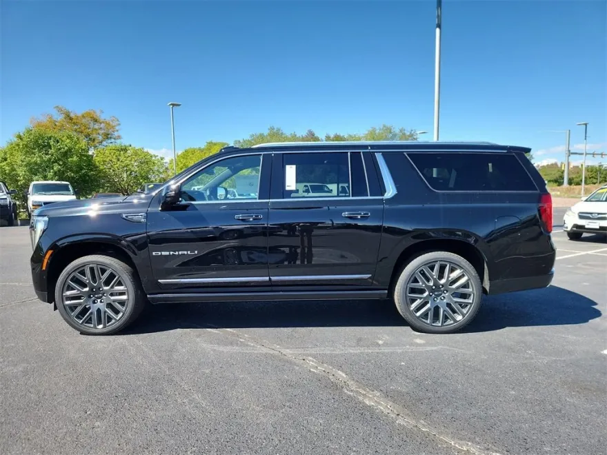 2026 Gmc Yukon XL Denali Ultimate photo 1