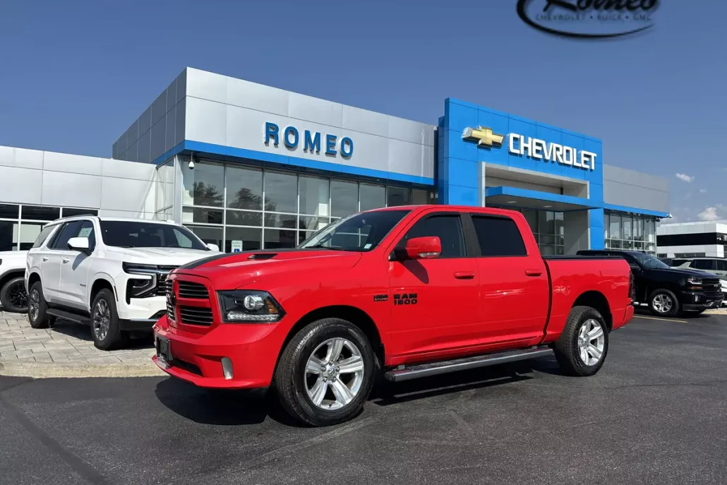 2016 Ram 1500 Sport photo 1