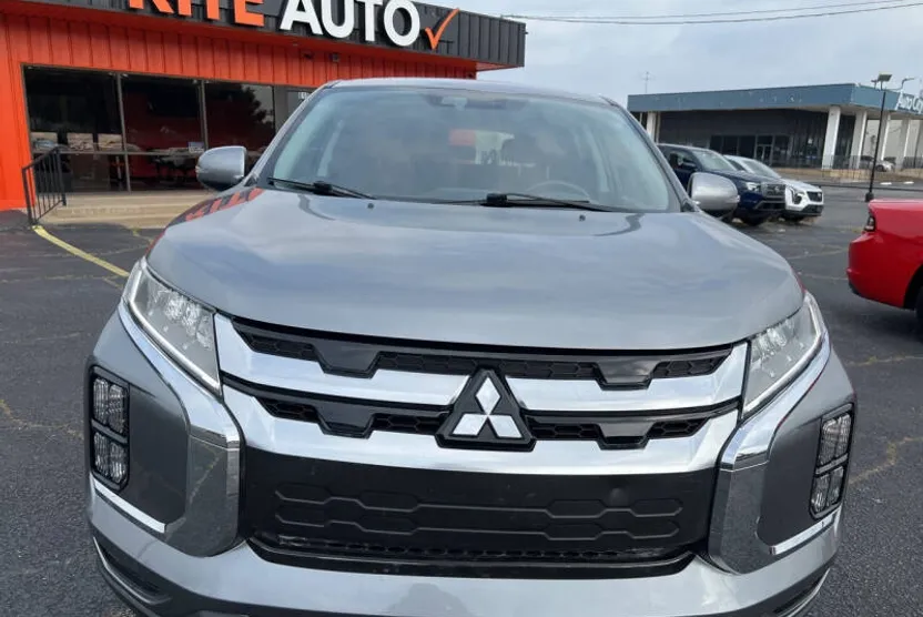 2021 Mitsubishi Outlander Sport BE photo 1