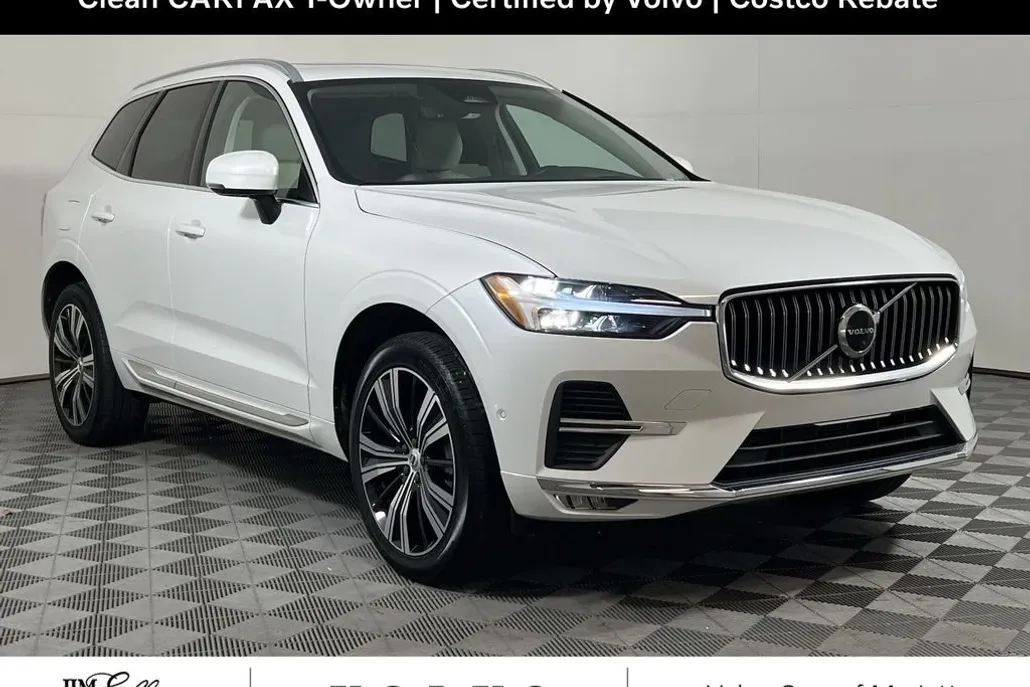 2022 Volvo XC60 B5 Inscription photo 1