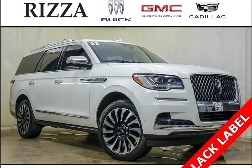 2023 Lincoln Navigator Black Label photo 1