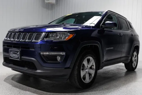 2019 Jeep Compass Latitude photo 2