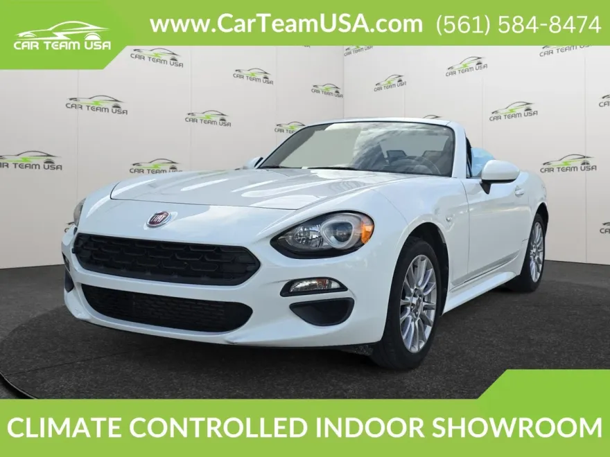 2019 Fiat 124 Spider Classica photo 1
