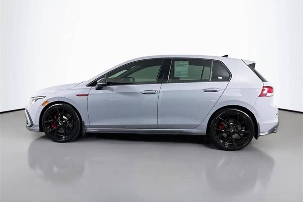 2024 Volkswagen Golf GTI 380 Autobahn photo 1
