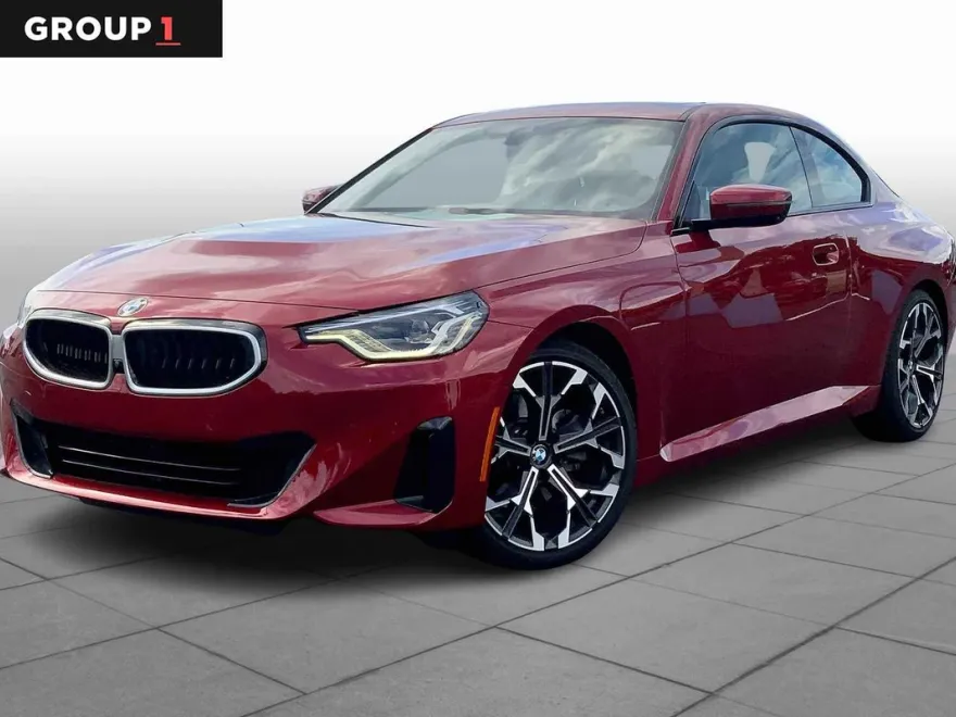 2025 Bmw 230i photo 1