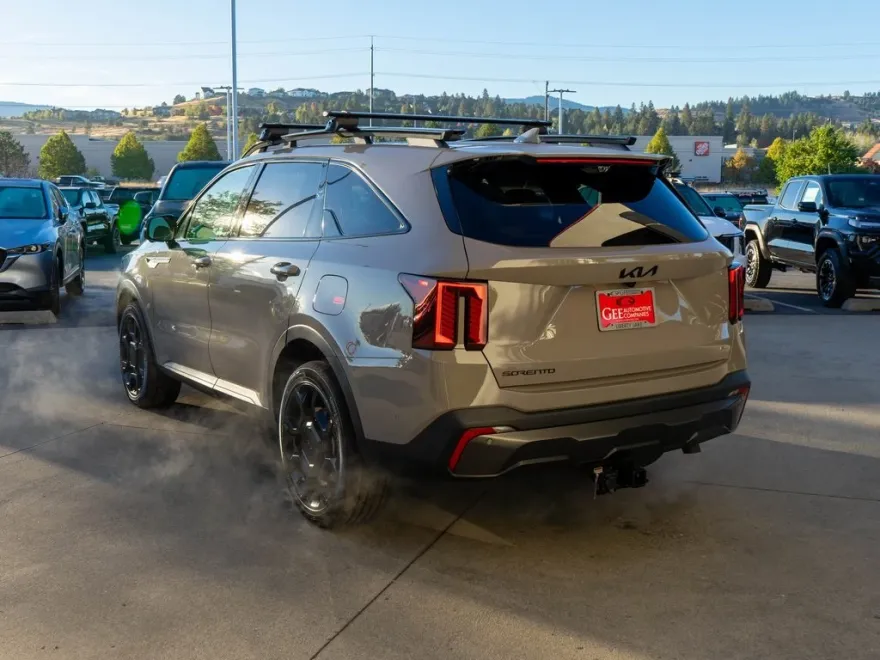 2025 Kia Sorento X-Line SX Prestige photo 1