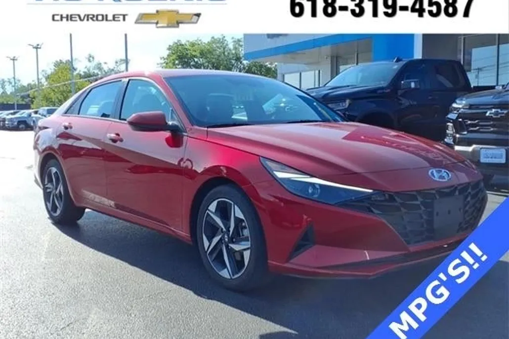 2023 Hyundai Elantra SEL Convenience photo 1