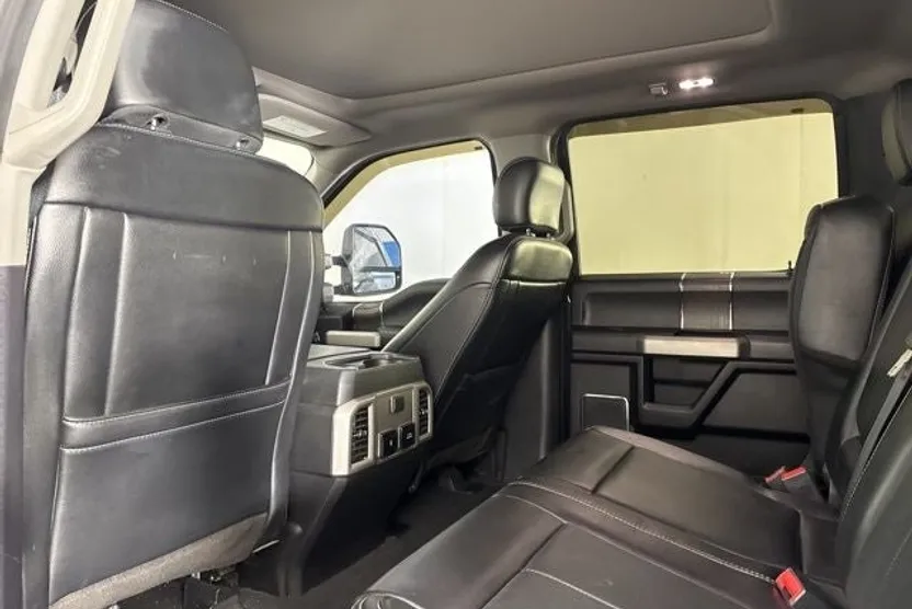 2021 Ford F-350 photo 1
