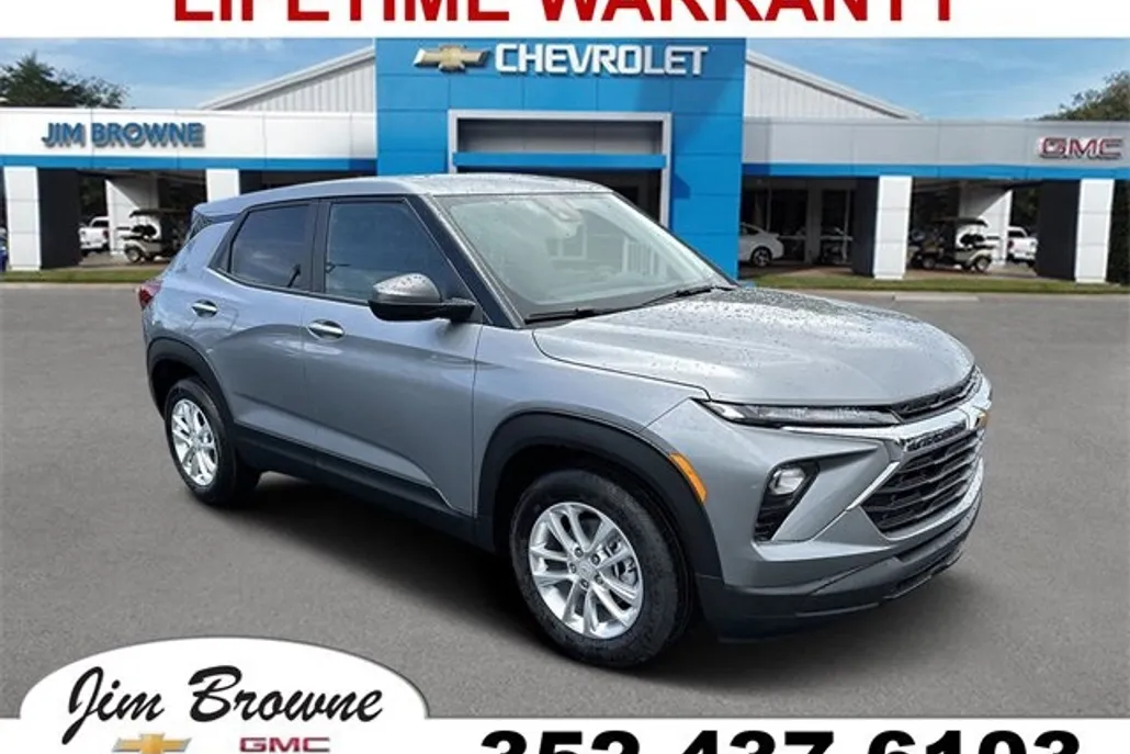 2026 Chevrolet Trailblazer LS photo 1