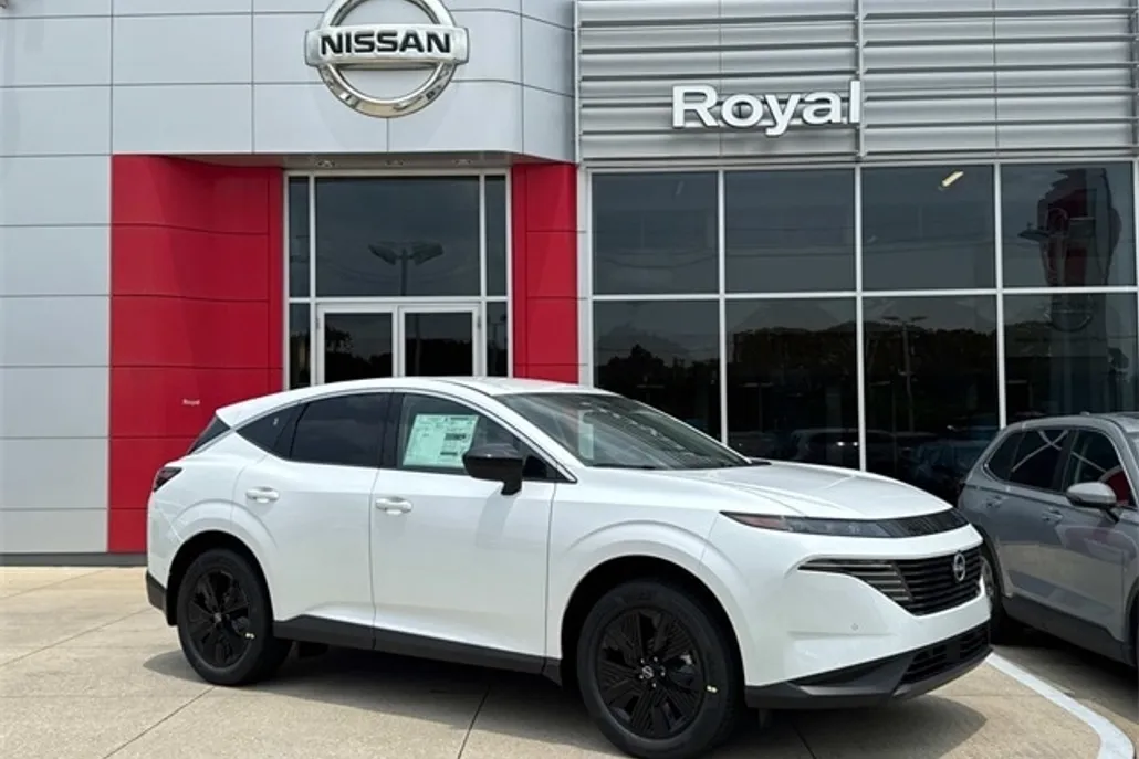 2025 Nissan Murano SV photo 1