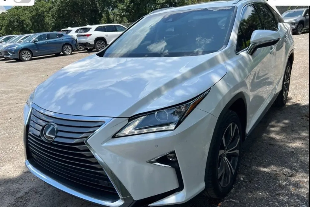 2018 Lexus RX 350L Luxury photo 1