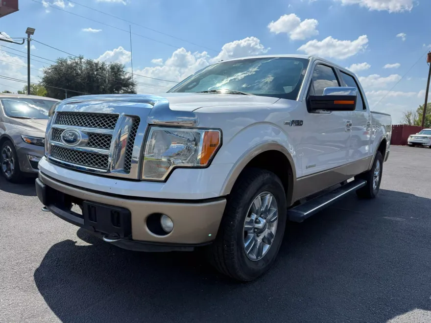 2012 Ford F-150 Lariat photo 1