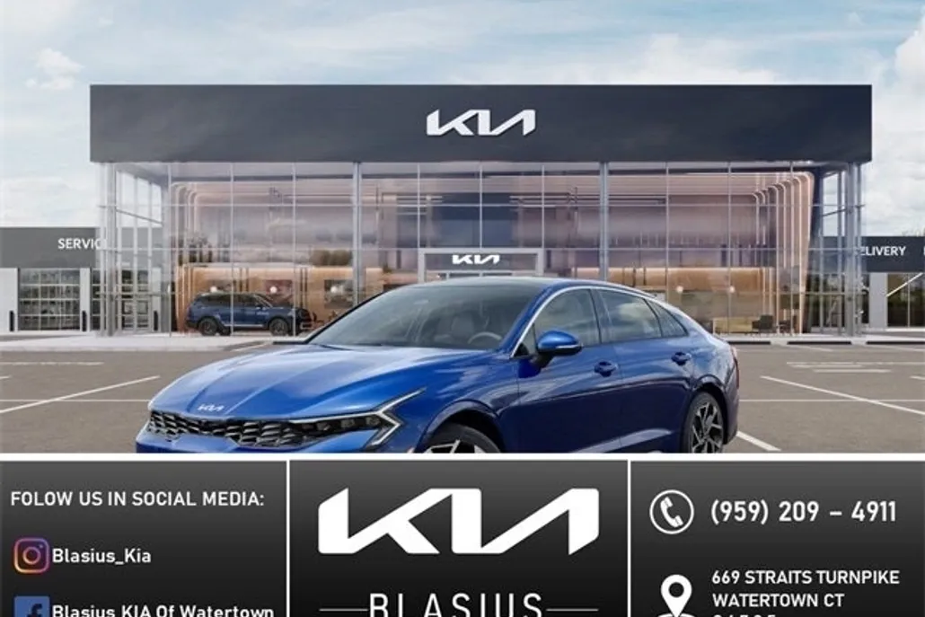 2025 Kia K5 EX photo 1