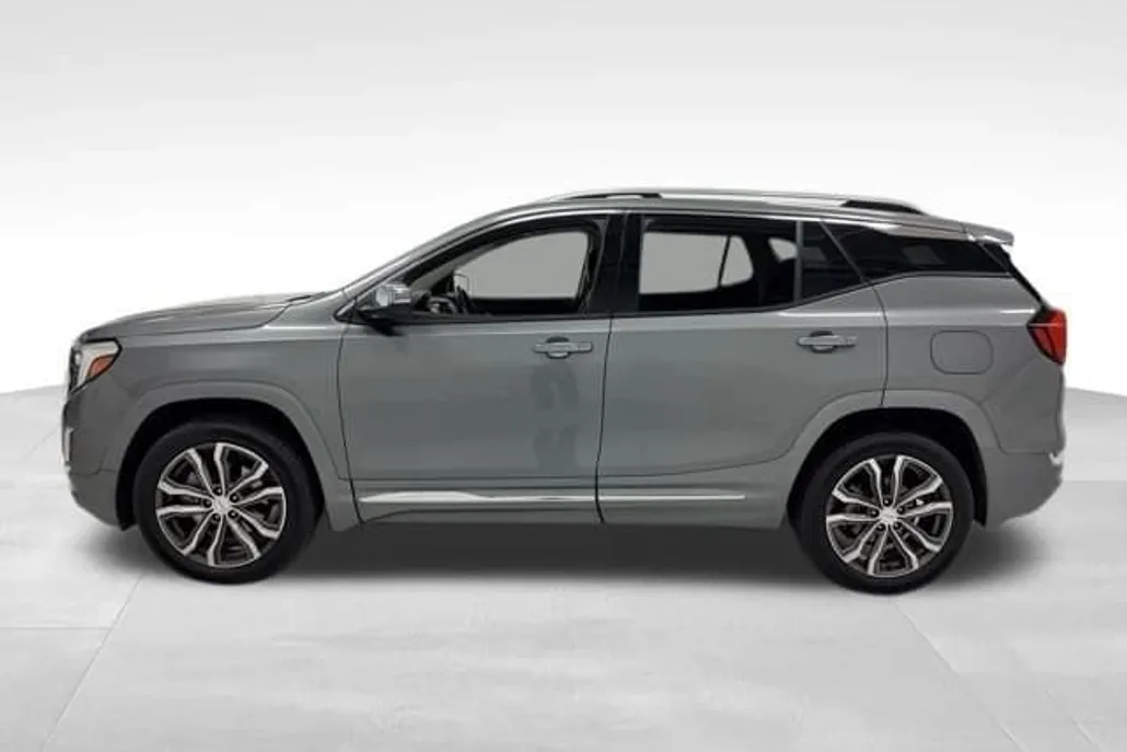 2020 Gmc Terrain Denali photo 1