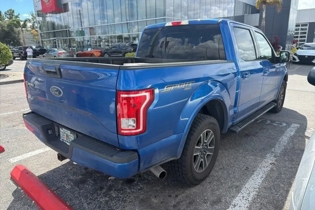 2016 Ford F-150 XLT photo 1