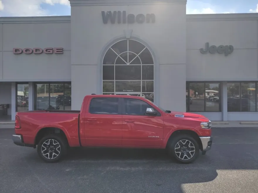2025 Ram 1500 Laramie photo 1