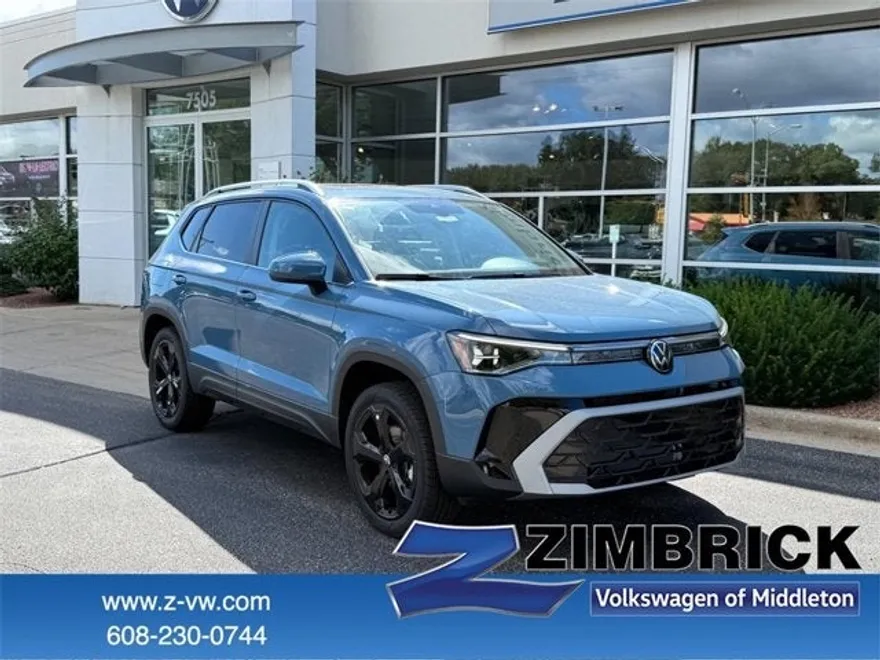2025 Volkswagen Taos SEL photo 1