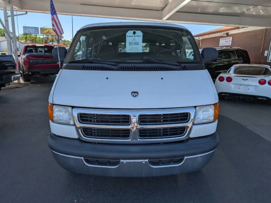 2002 Dodge Ram Van 3500 photo 1