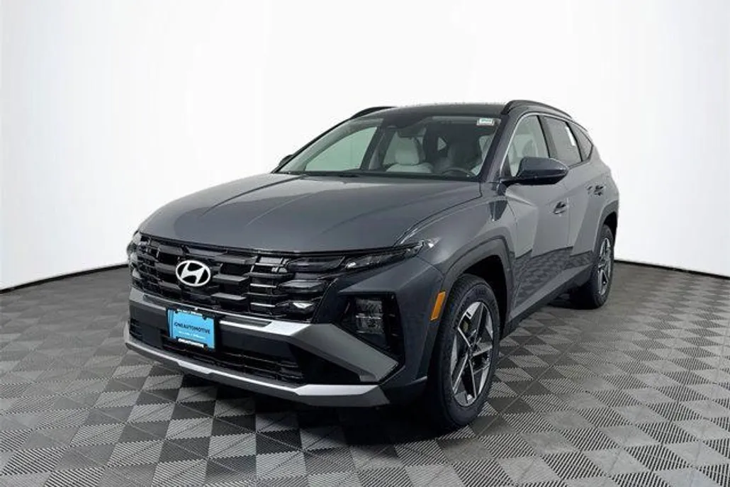 2025 Hyundai Tucson SEL photo 1