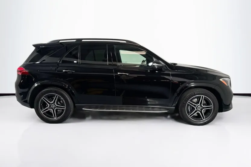 2025 Mercedes Benz GLE 350 4MATIC photo 1