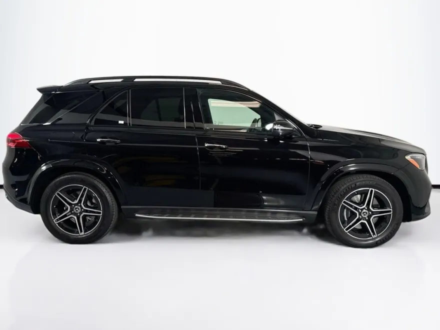 2025 Mercedes Benz GLE 350 4MATIC photo 1