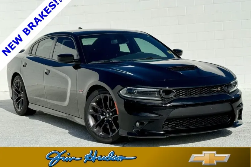2023 Dodge Charger R/T Scat Pack photo 1