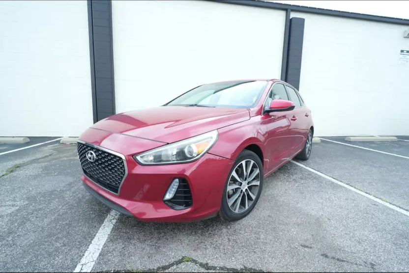 2018 Hyundai Elantra GT photo 1
