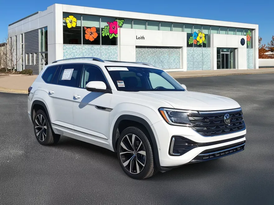 2025 Volkswagen Atlas SEL Premium R-Line photo 1
