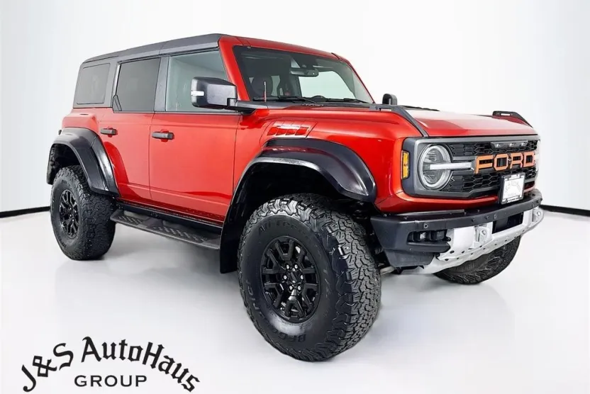 2023 Ford Bronco Raptor photo 1