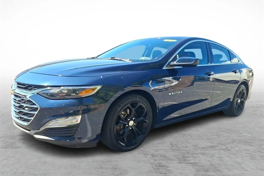 2022 Chevrolet Malibu 1LT photo 1