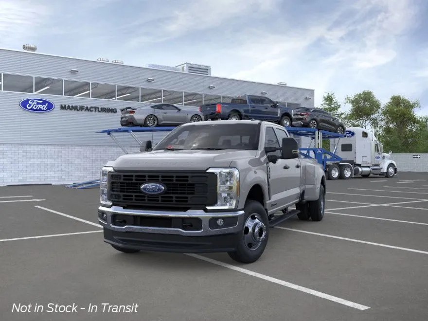 2025 Ford F-350 XL photo 1