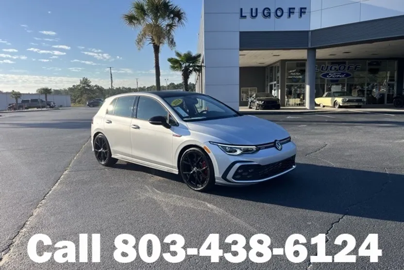 2024 Volkswagen Golf GTI 380 SE photo 1