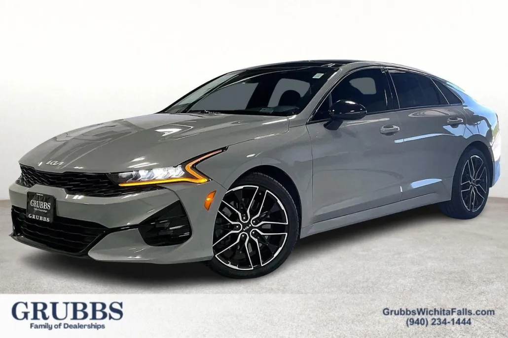 2023 Kia K5 GT photo 1
