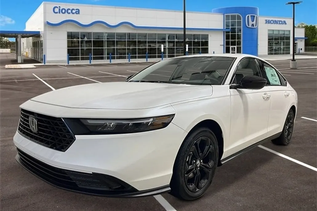 2025 Honda Accord SE photo 1
