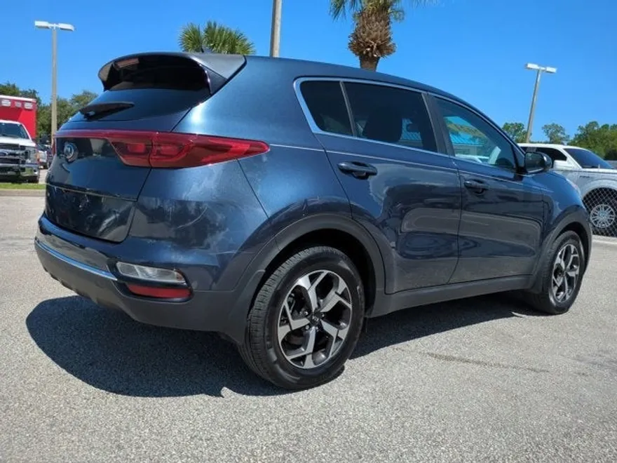 2021 Kia Sportage LX photo 1