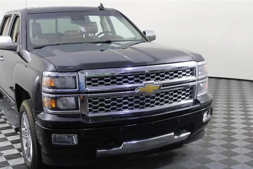 2015 Chevrolet Silverado 1500 High Country photo 1