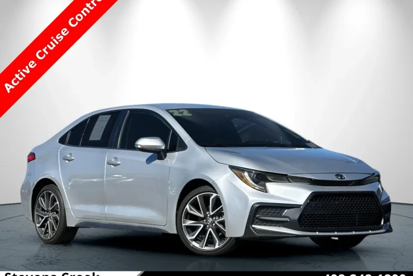 2022 Toyota Corolla SE photo 1