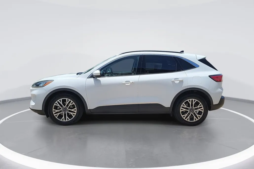 2020 Ford Escape SE photo 1