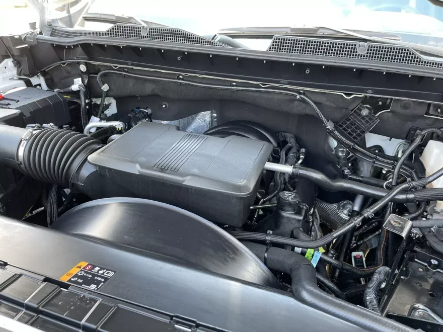 2025 Chevrolet Silverado 2500HD LTZ photo 1
