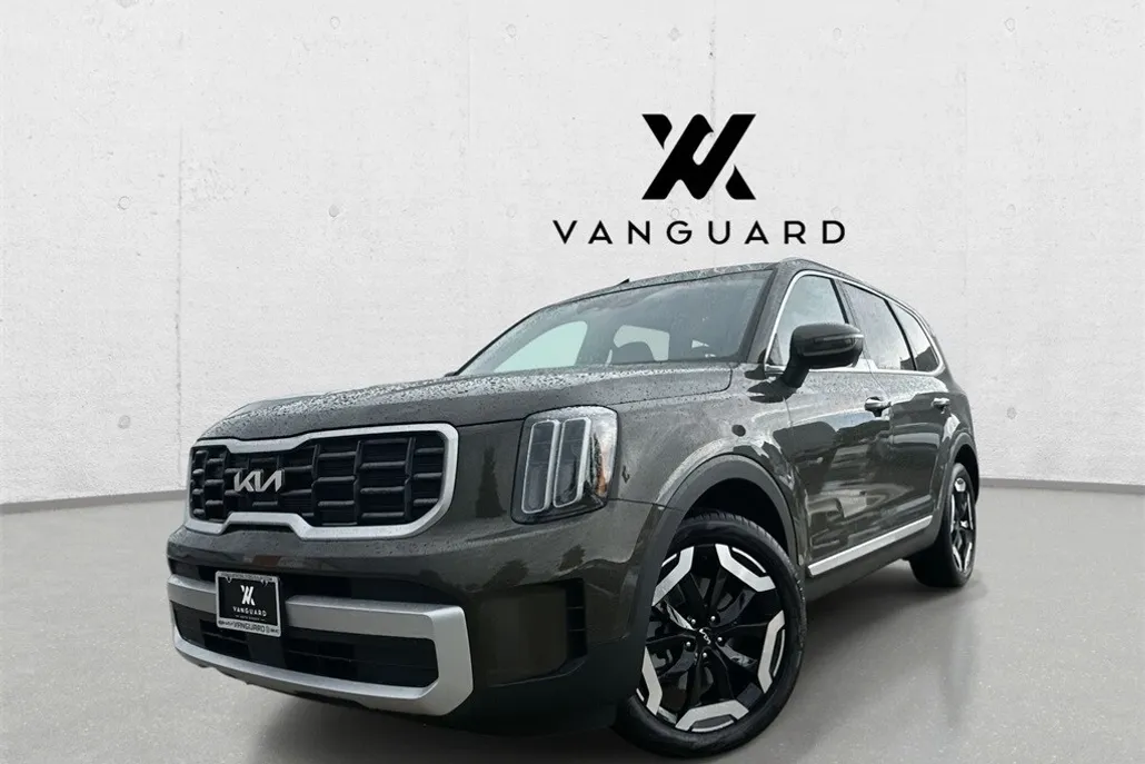 2025 Kia Telluride S photo 1