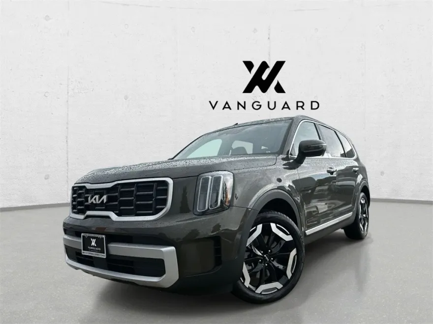 2025 Kia Telluride S photo 1