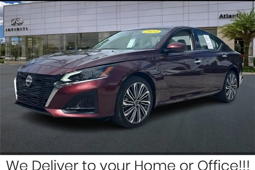 2024 Nissan Altima 2.5 SL photo 1
