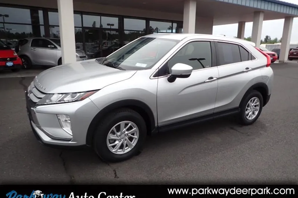2018 Mitsubishi Eclipse Cross ES photo 1