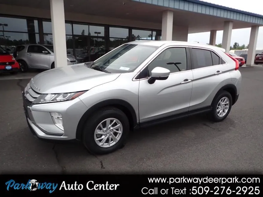 2018 Mitsubishi Eclipse Cross ES photo 1