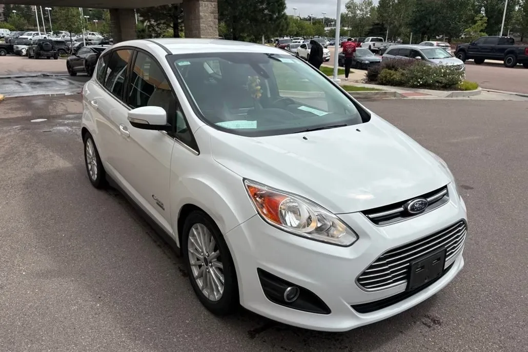 2016 Ford C-Max Energi SEL photo 1