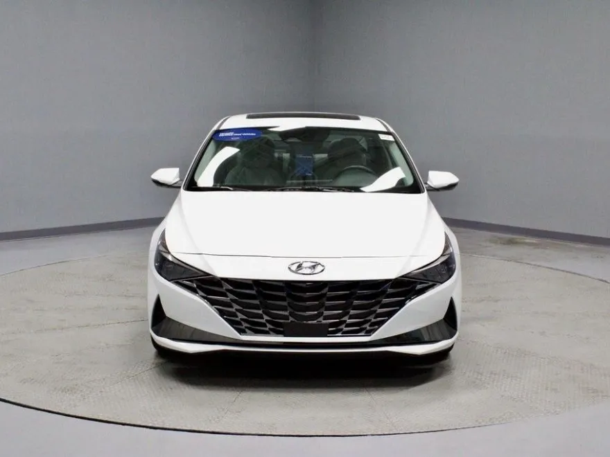 2021 Hyundai Elantra Limited photo 1