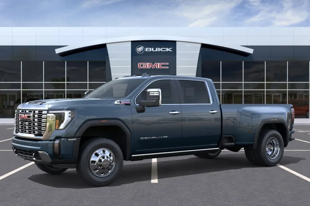 2026 Gmc Sierra 3500 HD Denali photo 1